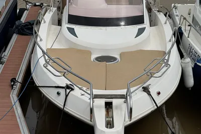 2012 Capelli CAP 32WA