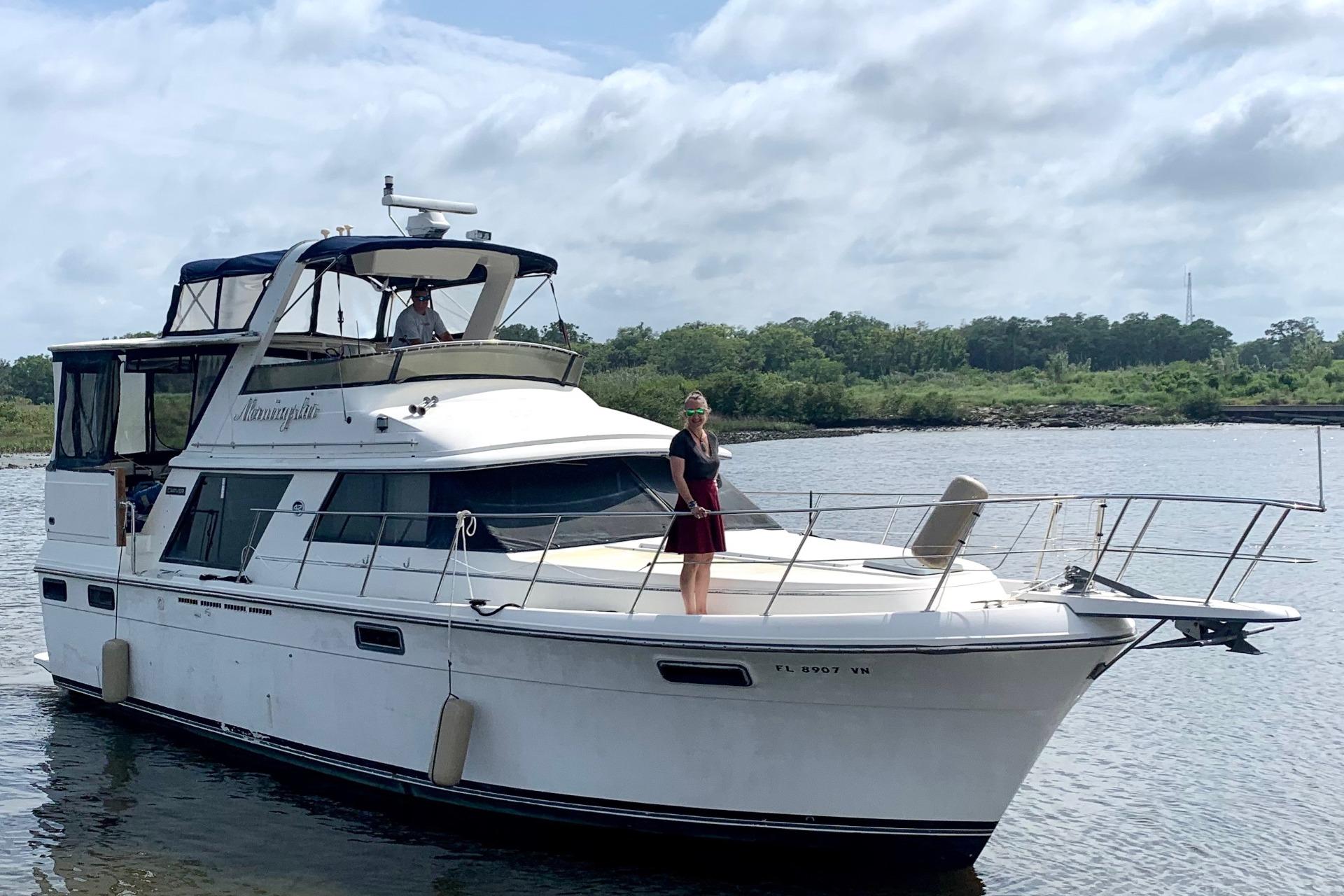 Carver 42 Aft Cabin Motor Yacht