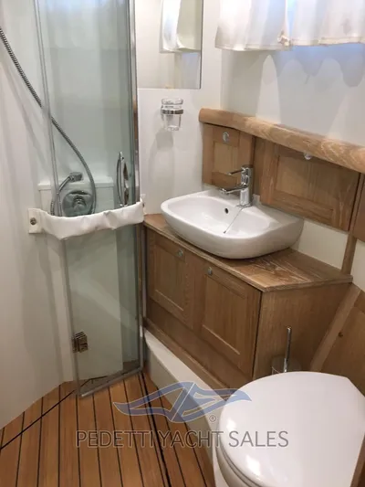  Yacht Photos Pics 16