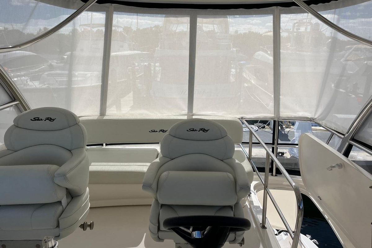2006 Sea Ray 52 