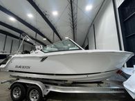 2023 Blackfin 232 DC