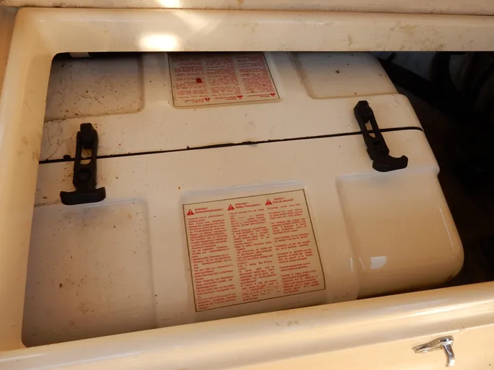 Tilikum III Yacht Photos Pics 