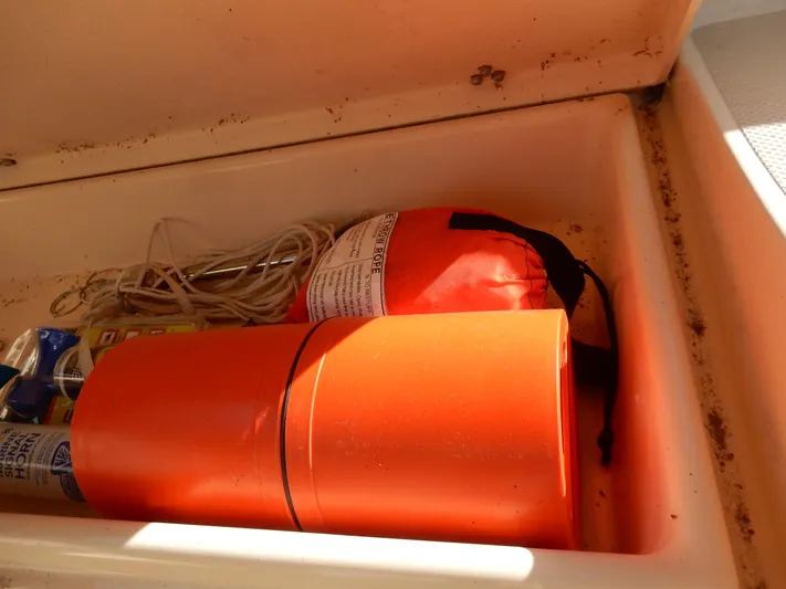 Tilikum III Yacht Photos Pics 