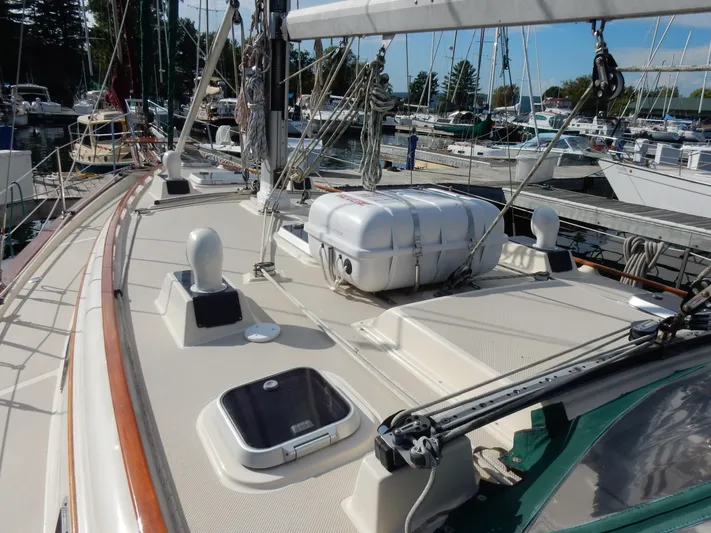 Tilikum III Yacht Photos Pics 