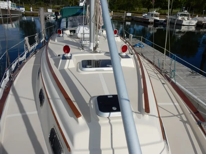 Tilikum III Yacht Photos Pics 