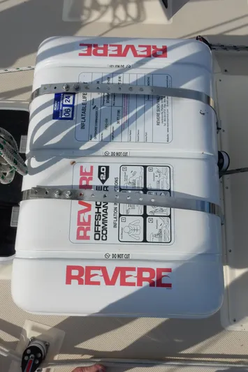 Tilikum III Yacht Photos Pics 