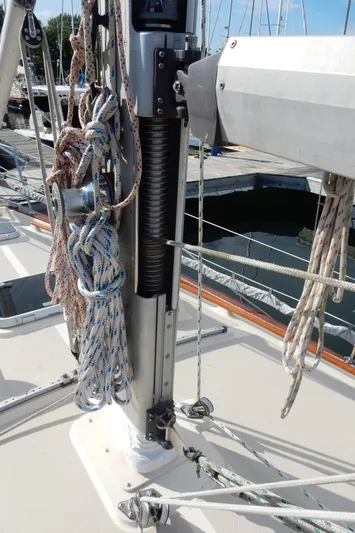 Tilikum III Yacht Photos Pics 