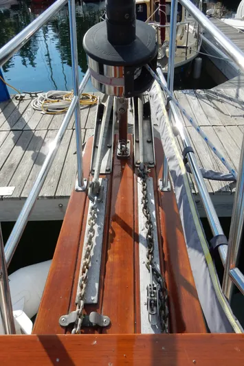 Tilikum III Yacht Photos Pics 