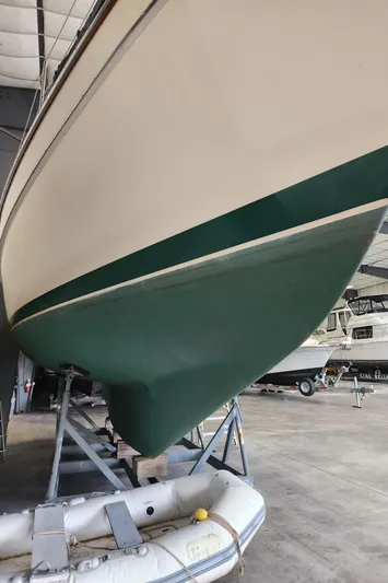 Tilikum III Yacht Photos Pics 