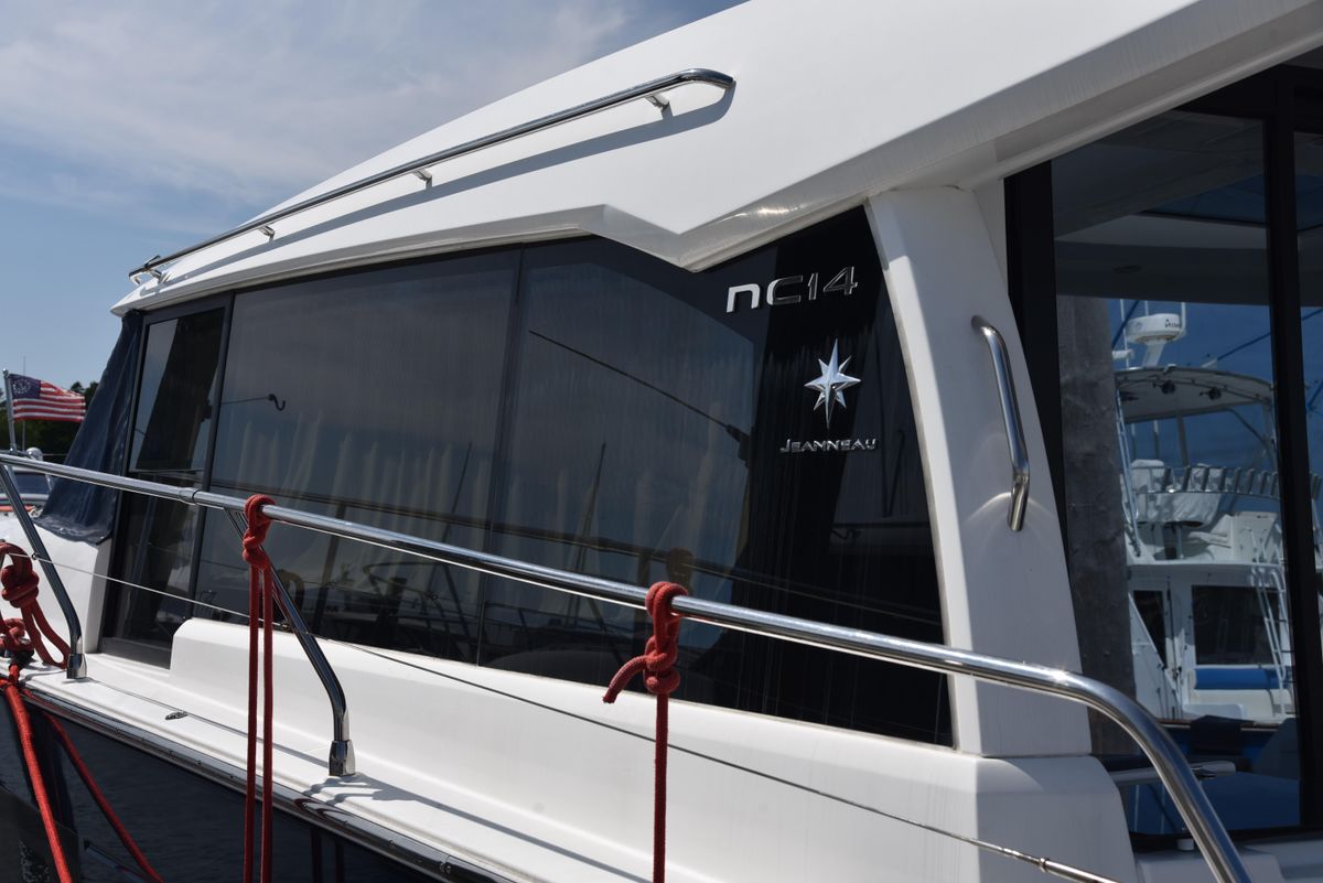 2016 Jeanneau 45 