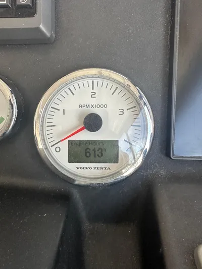 "freedom" Yacht Photos Pics Volvo Penta RPM gauge on 2016 Jeanneau NC 14, showing 613 engine hours.