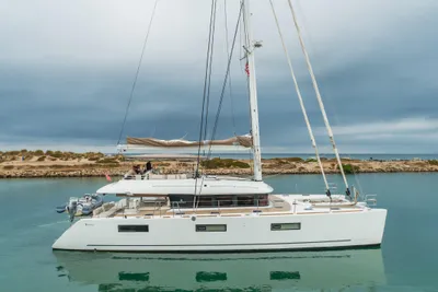 Lagoon 620