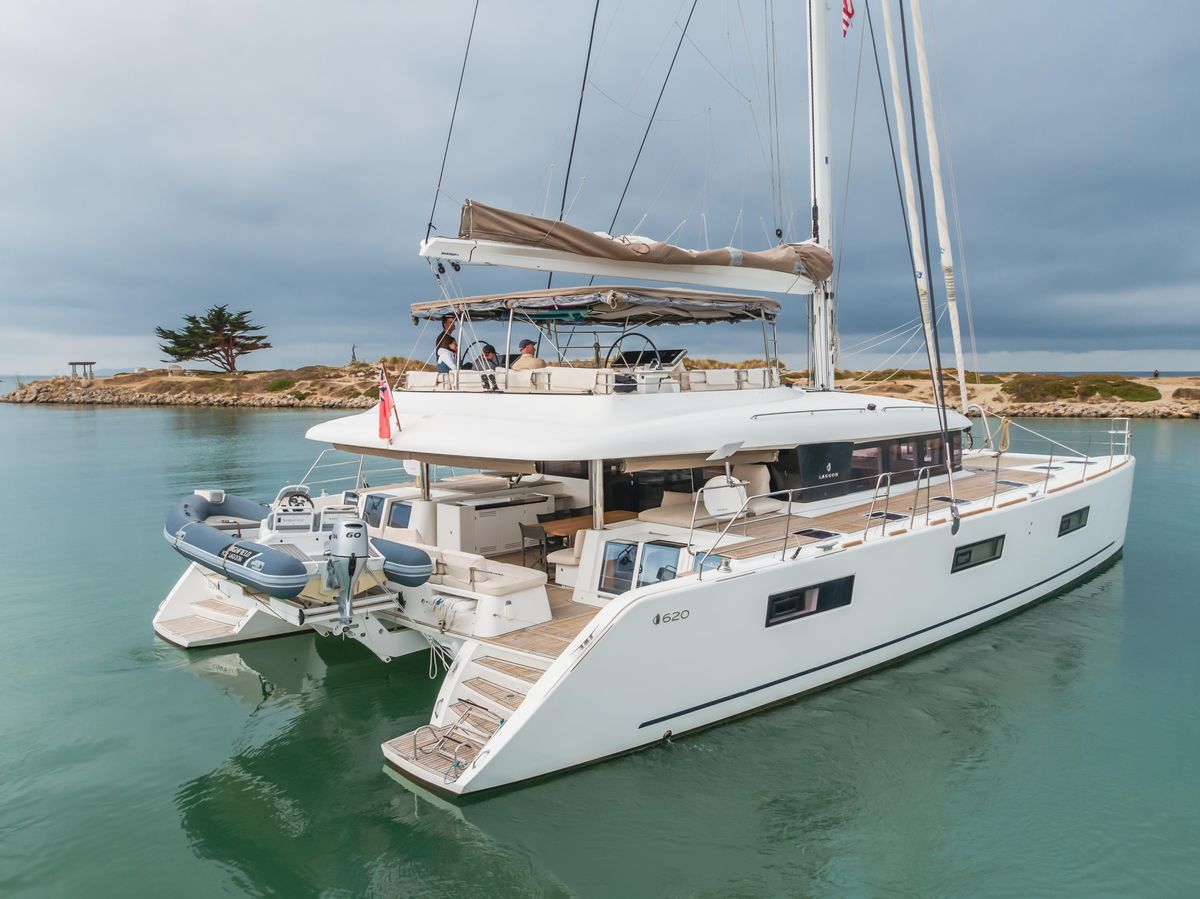 2019 Lagoon 62 