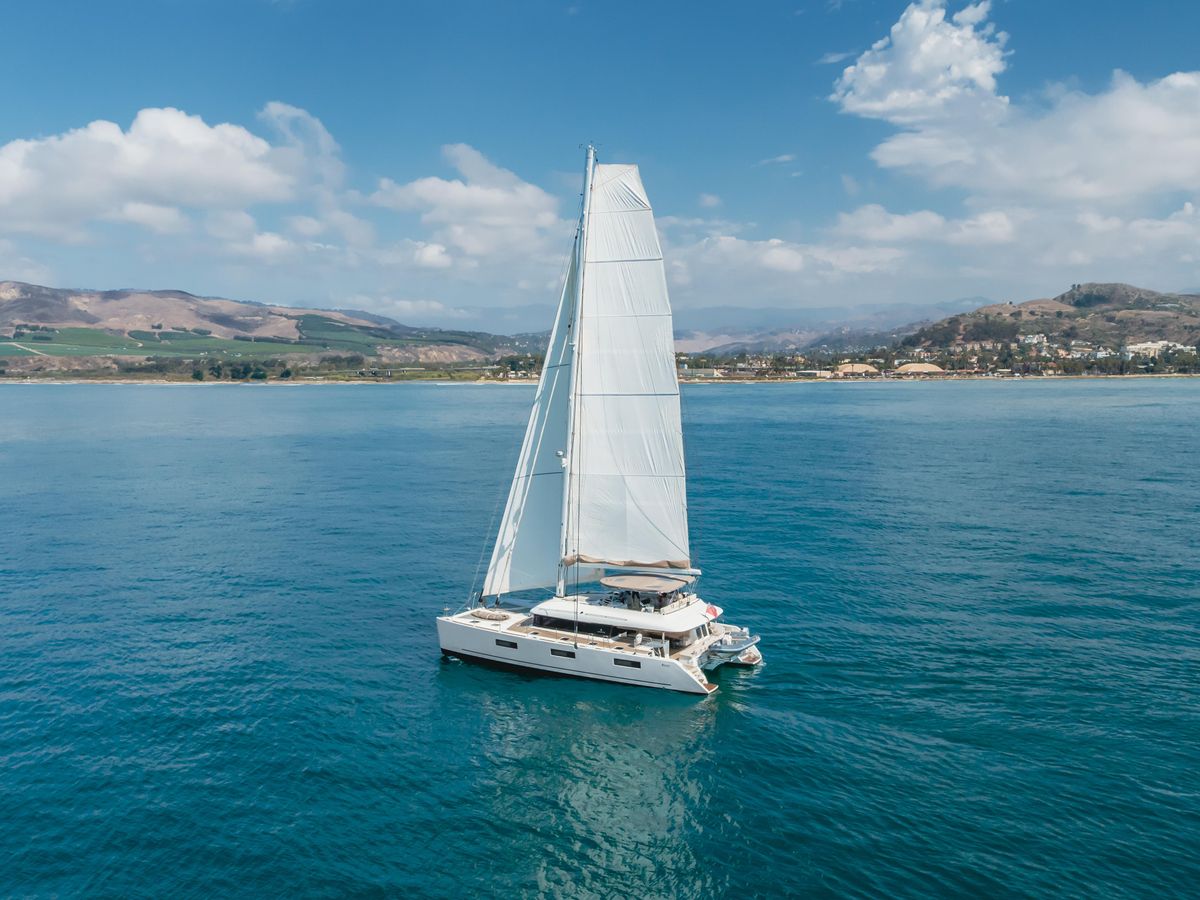 2019 Lagoon 62 