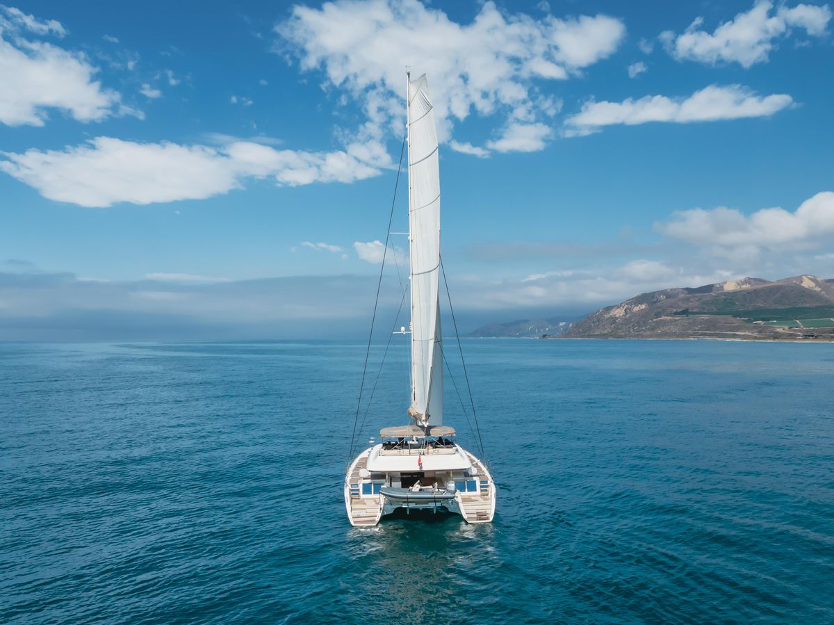 2019 Lagoon 62 