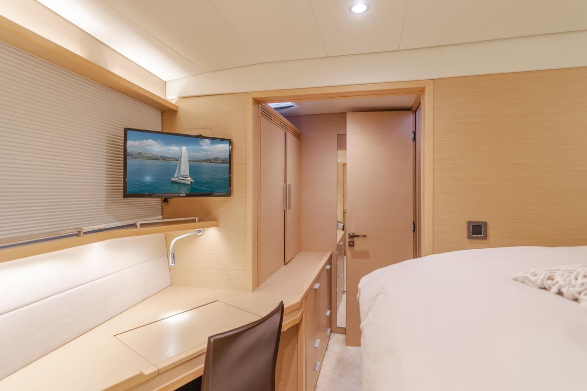 2019 Lagoon 62 