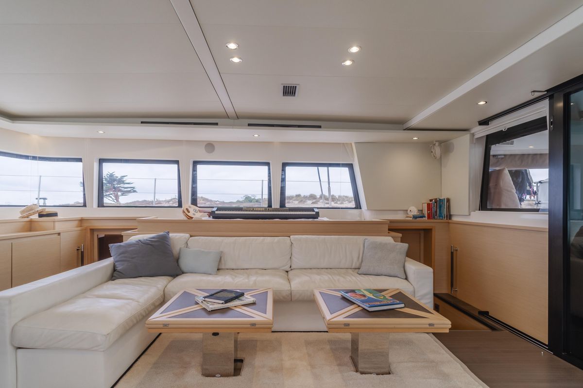 2019 Lagoon 62 