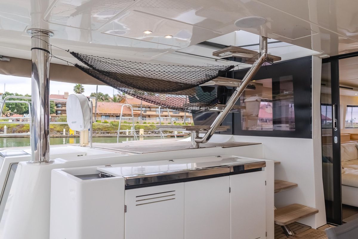 2019 Lagoon 62 