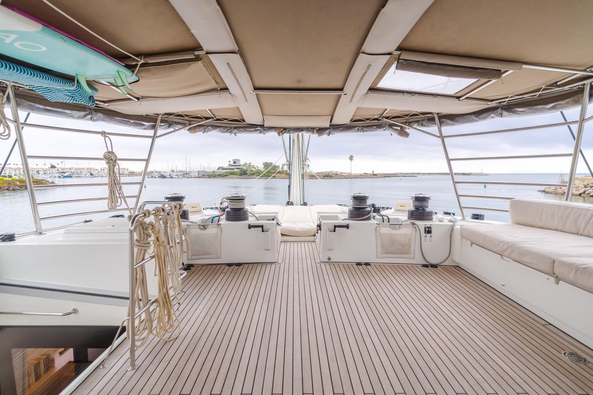 2019 Lagoon 62 