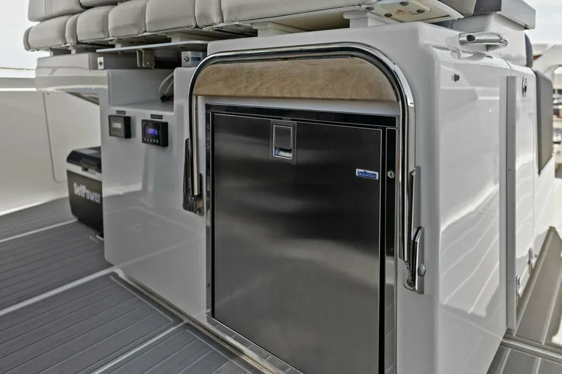  Yacht Photos Pics 2021 Tiara Yachts 34 Sport LS - Refrigerator