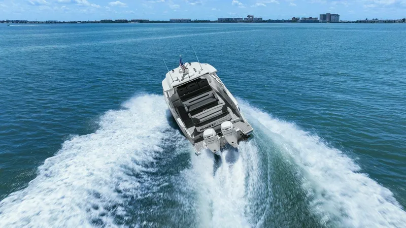  Yacht Photos Pics 2021 Tiara Yachts 34 Sport LS - Profile