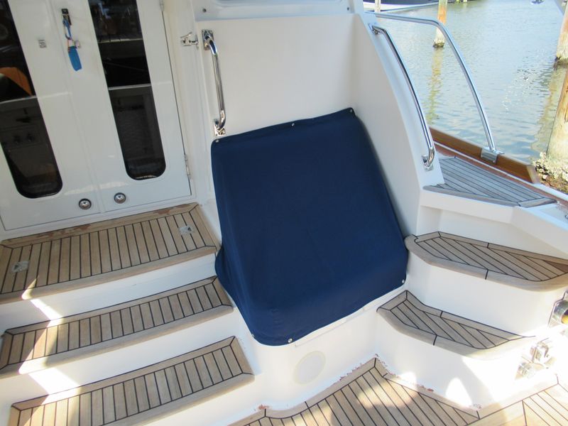 2005 Grand Banks 43 Eastbay SX