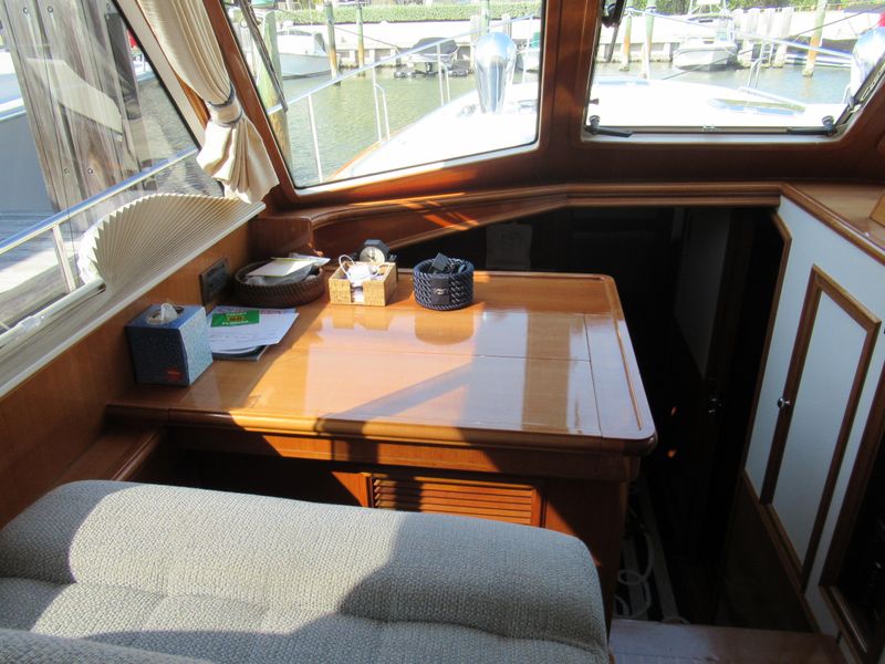 2005 Grand Banks 43 Eastbay SX