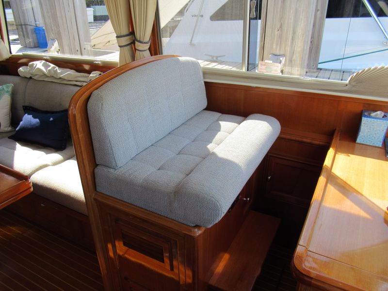 2005 Grand Banks 43 Eastbay SX