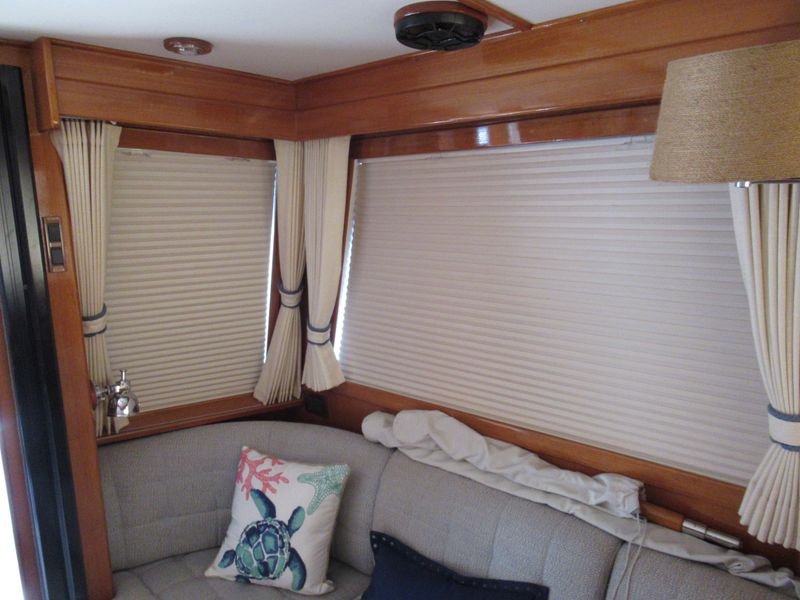 2005 Grand Banks 43 Eastbay SX