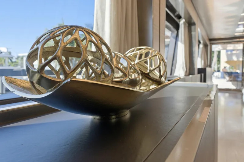 Date Night Yacht Photos Pics Decorative metallic spheres on a luxury Ferretti Yachts 920, 2018 model interior.