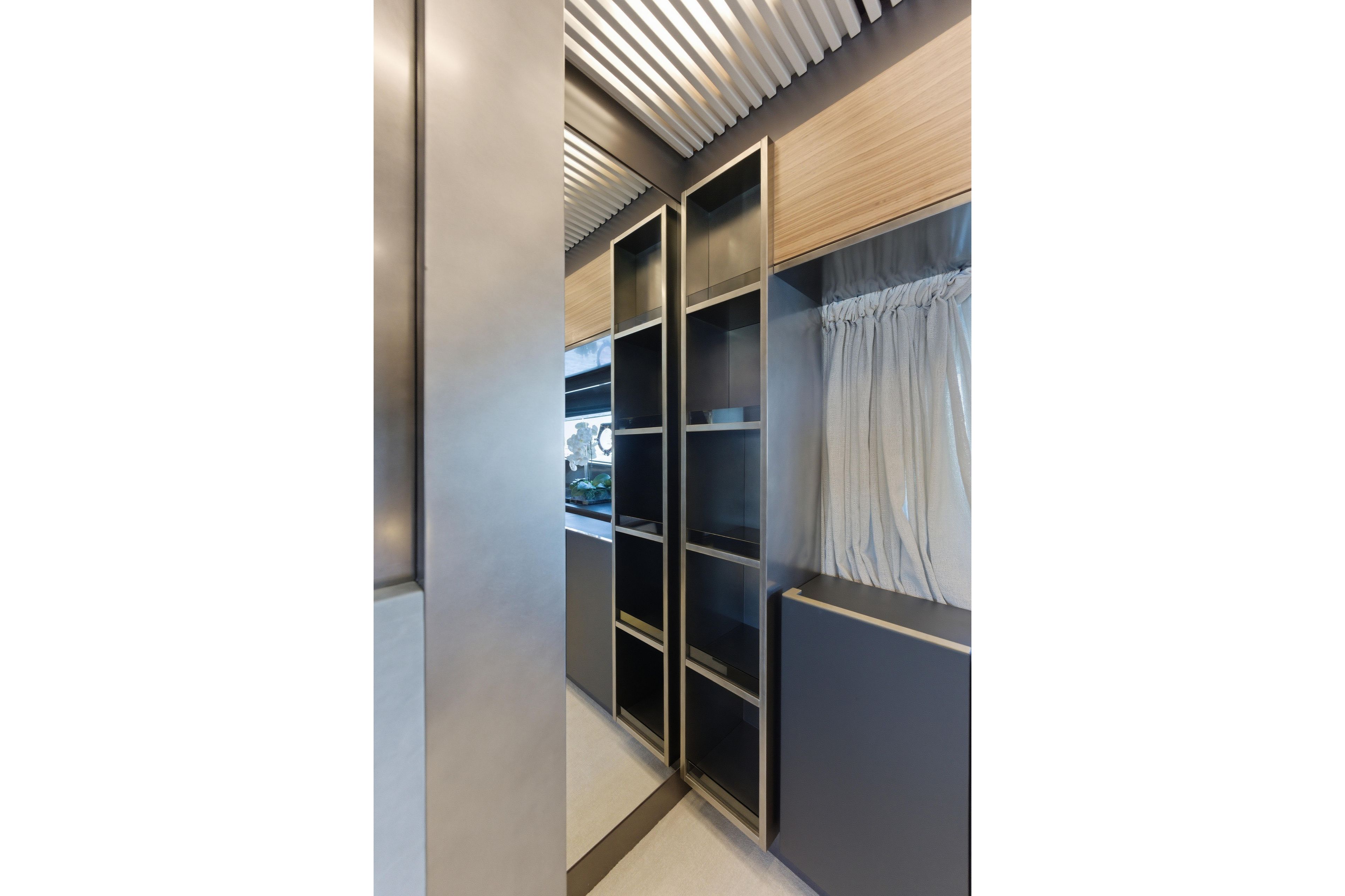 2018 Ferretti Yachts 92 