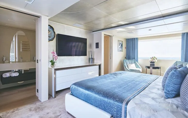 Iryna Yacht Photos Pics 