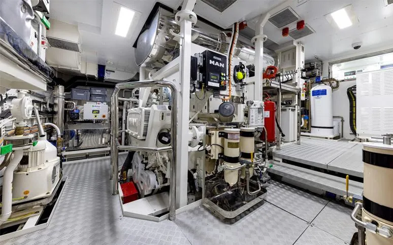 Iryna Yacht Photos Pics 