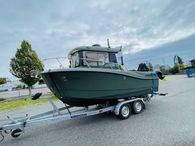 2014 Quicksilver Captur 605 Pilothouse
