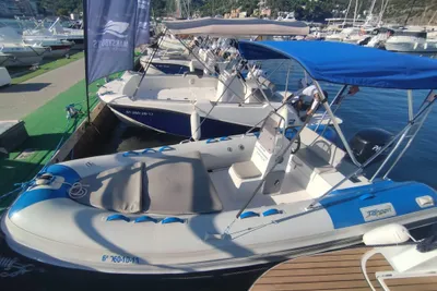 2018 Tarpon 470