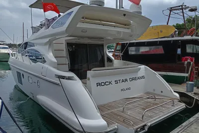 Azimut 48