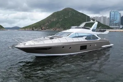 Azimut 66