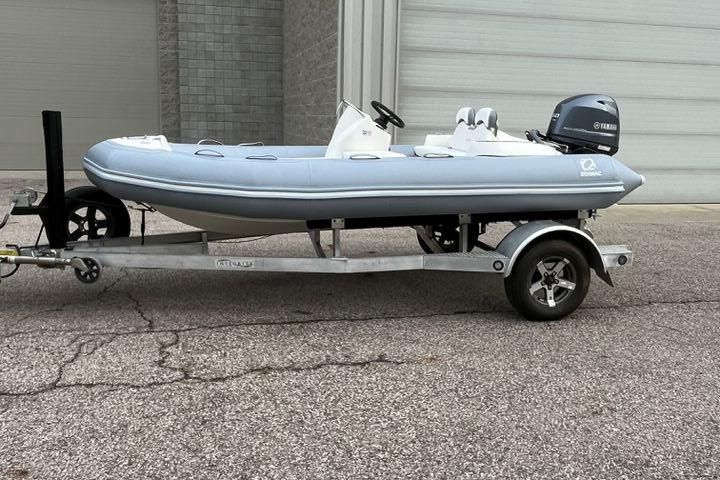 2023 Zodiac Yachtline 440 DL PVC 60hp In Stock Rigid Inflatable Boats ...