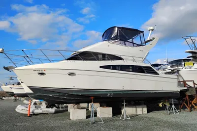 Carver 38 Super Sport