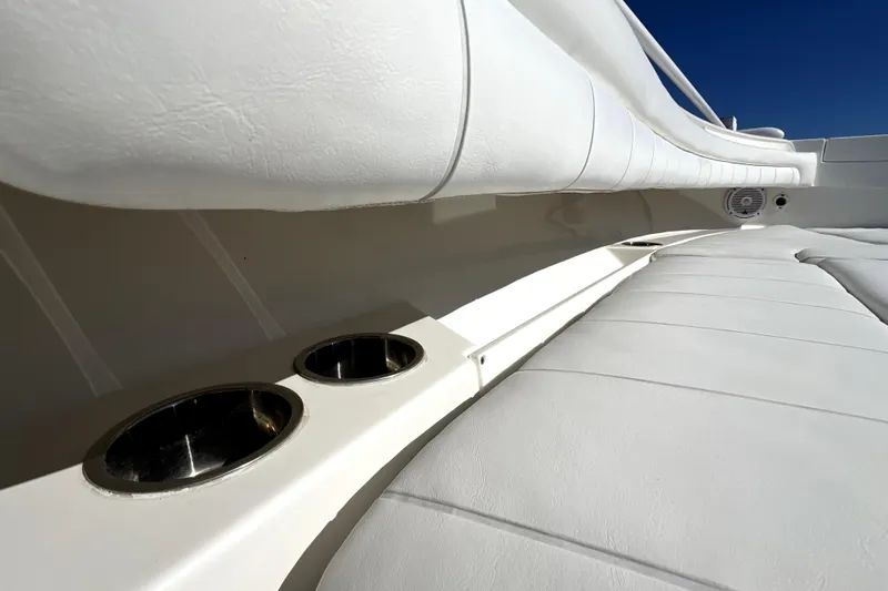  Yacht Photos Pics 2018 Regulator 34 Center Console interior with white seating and cup holders.