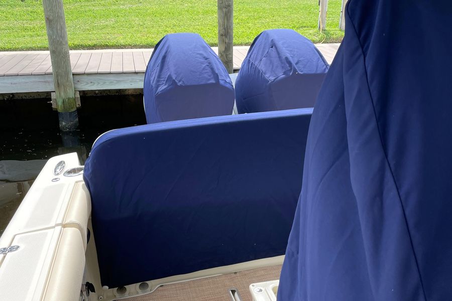 2019 Chris-Craft 30 Catalina