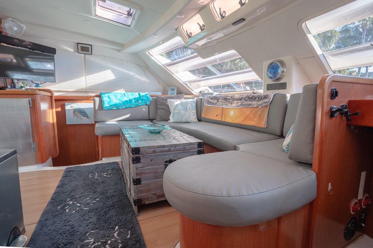 2011 Leopard 46 