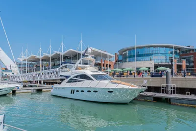 2006 Sealine T50