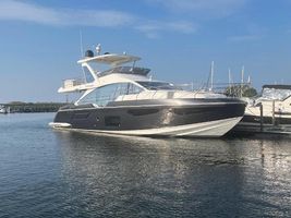 2019 60' Azimut-60 Flybridge Cleveland, OH, US