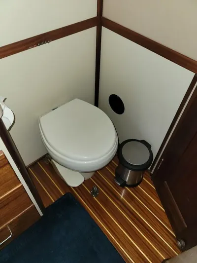 Shanti Yacht Photos Pics 