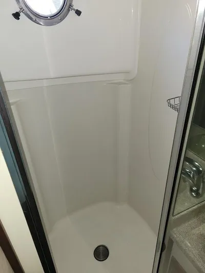 Shanti Yacht Photos Pics 