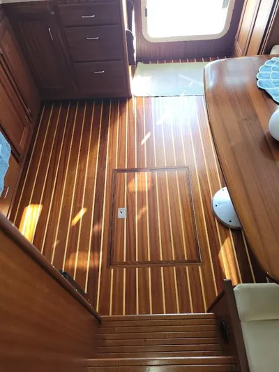 Shanti Yacht Photos Pics 