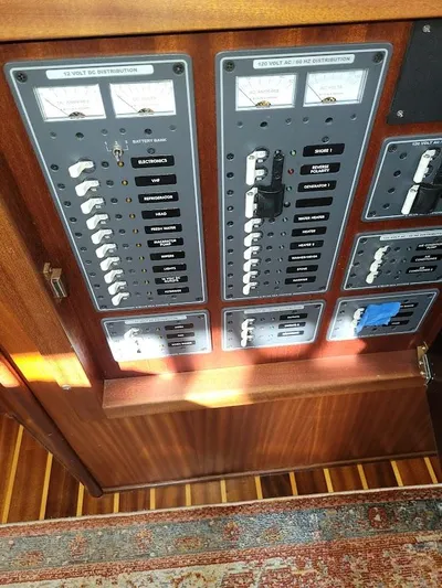 Shanti Yacht Photos Pics 