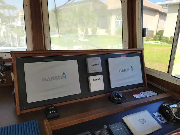 Shanti Yacht Photos Pics 