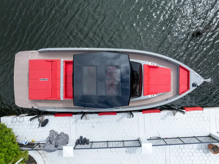 Painkiller Yacht Photos Pics 